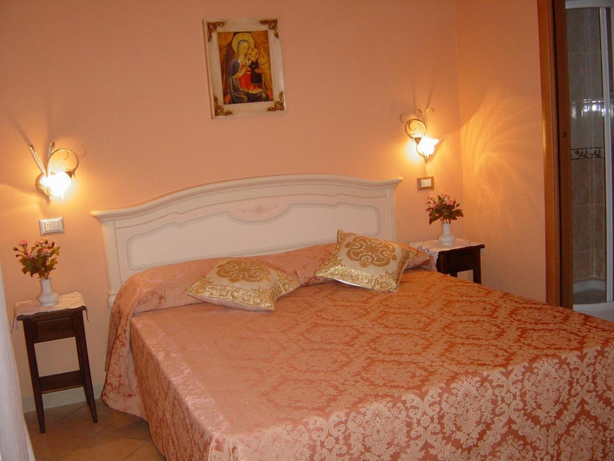 A&A - Bed And Breakfast Firenze Eksteriør bilde